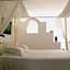 Porto Scoutari Romantic Hotel
