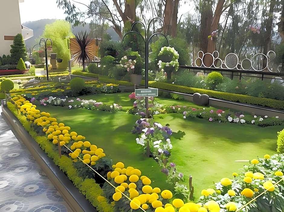 Hotel Gem Park Ooty