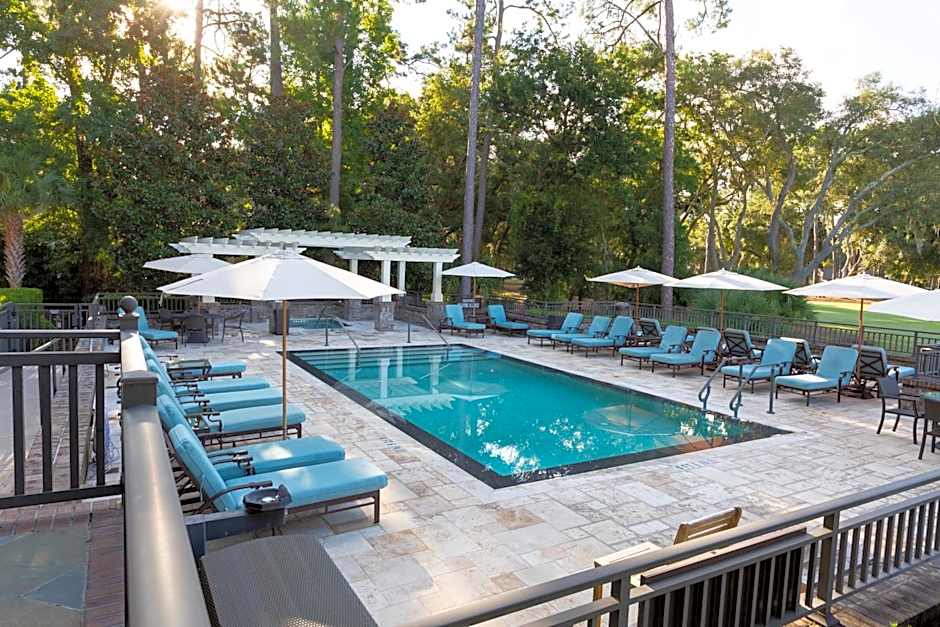 Inn and Club at Harbour Town