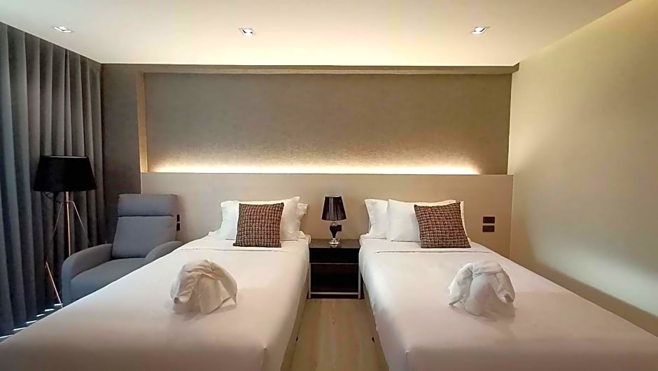 The 9 Residence Hotel