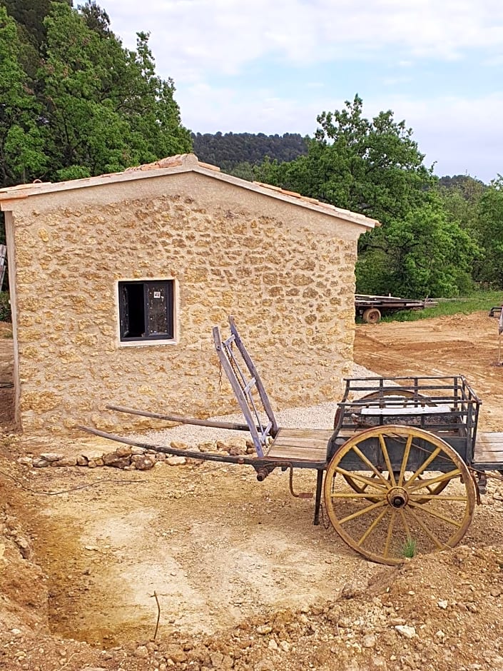 Bastide Bellugue Maison d'hôtes réseau Bienvenue à La Ferme à 3 minutes de Lourmarin