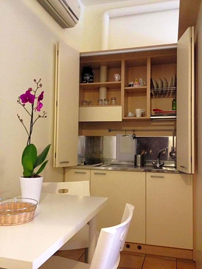 Olly Apartments