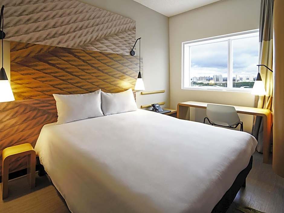 Ibis Osasco