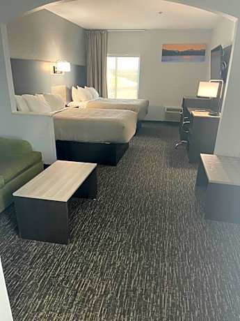 Queen Suite with Two Queen Beds - Non Smoking