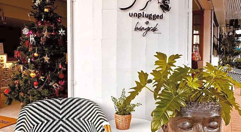 Unplugged at Bangrak Design hostel 
