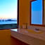 Sunrock Hotel & Suites