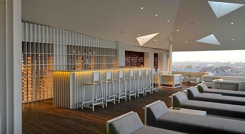 Ize Hotel Seminyak