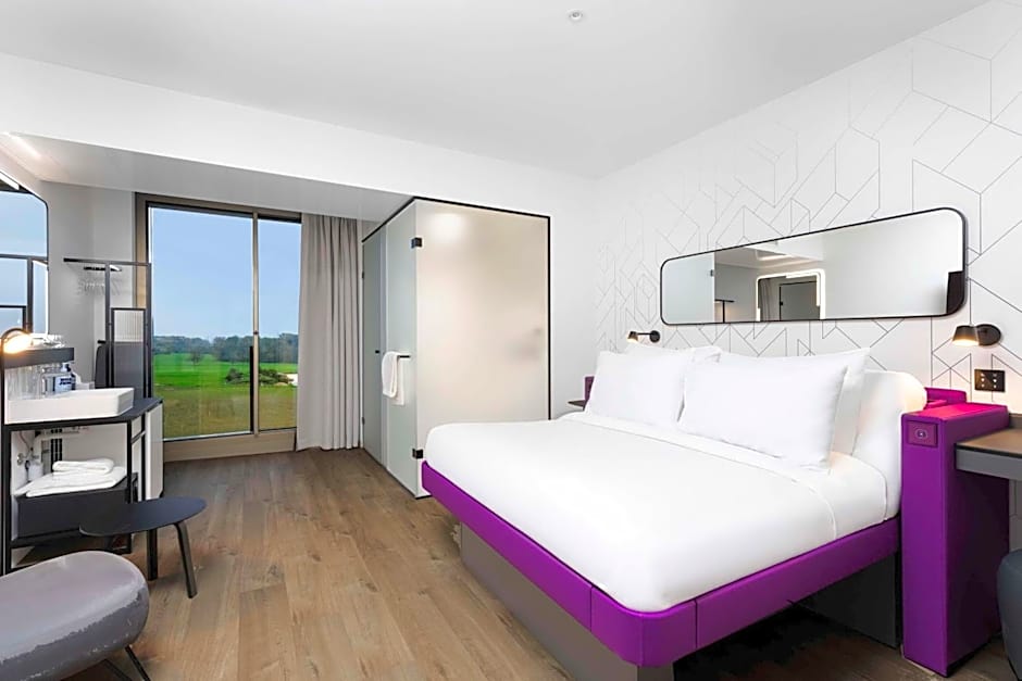 YOTEL Geneva Lake
