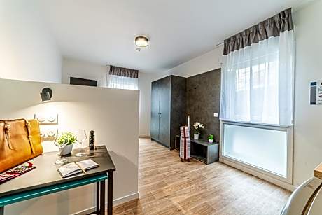 Single Room - Disability Access