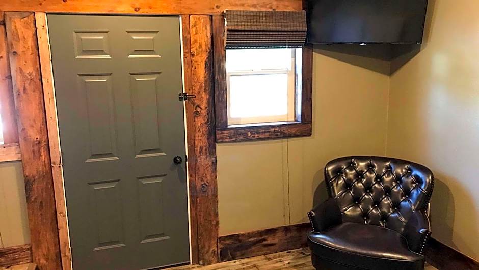 Dodge Peak Lodge