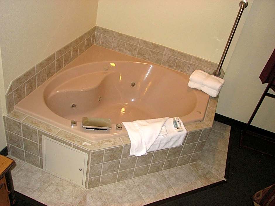 AmericInn by Wyndham Cody