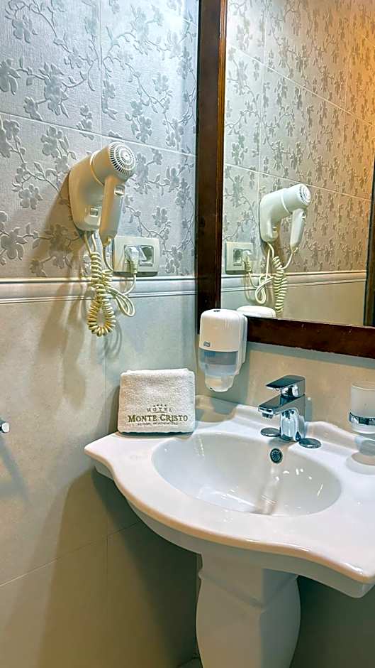 Hotel Monte Cristo
