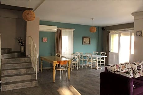 Ionic Hotel