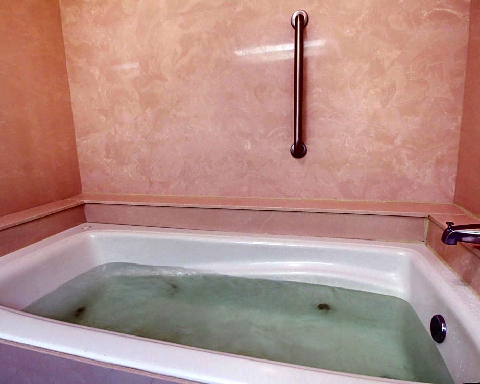 Baymont by Wyndham Laurel