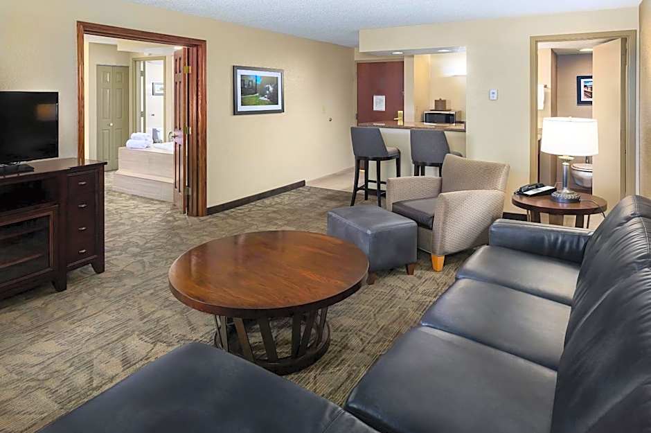 Bismarck Hotel and Conference Center