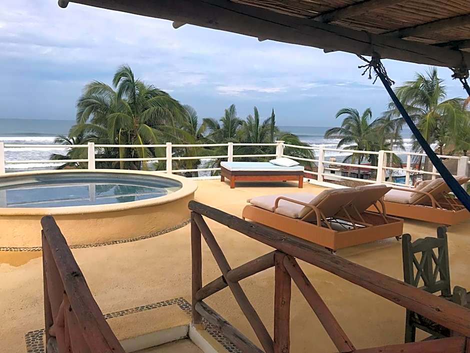 Casa de las Olas Surf & Beach Club