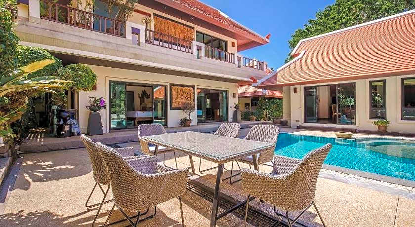 Solas Pool Villa Grand Villa With Private Pool
