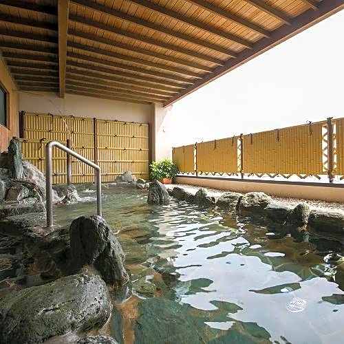 Shima Beach Hotel