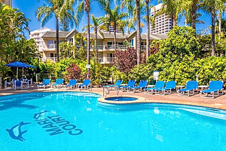 Mari Court Resort