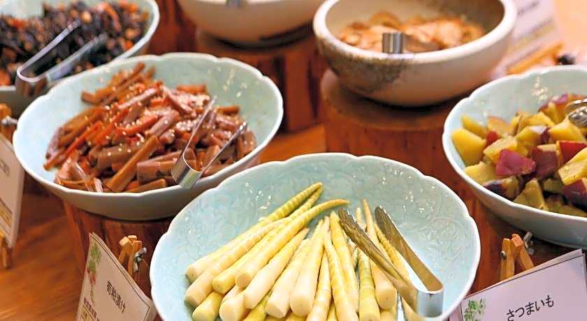 Manza Juraku All-inclusive Hotel