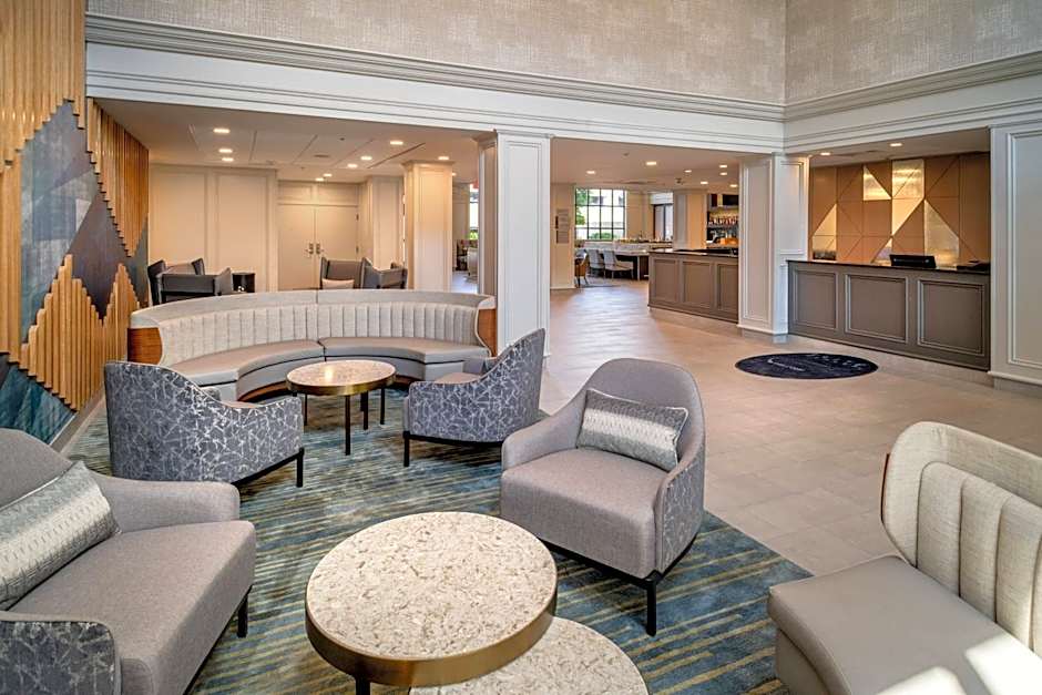 DELTA HOTELS BY MARRIOTT HUNTINGTON DOWNTOWN