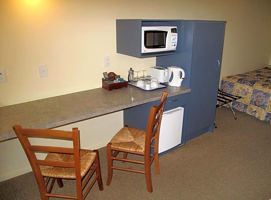 Elliotts Kapiti Coast Motor Lodge