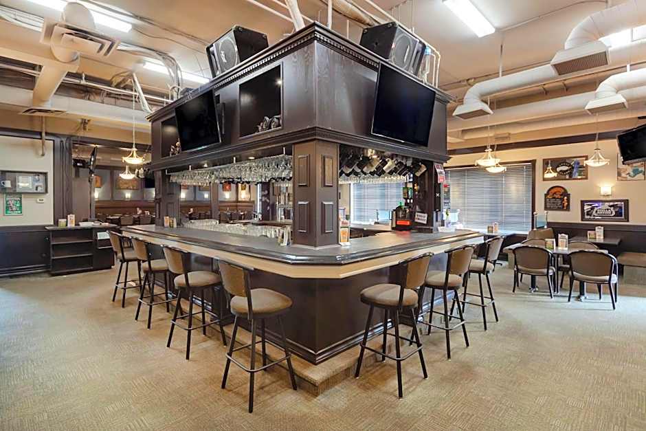 Best Western High Road Inn