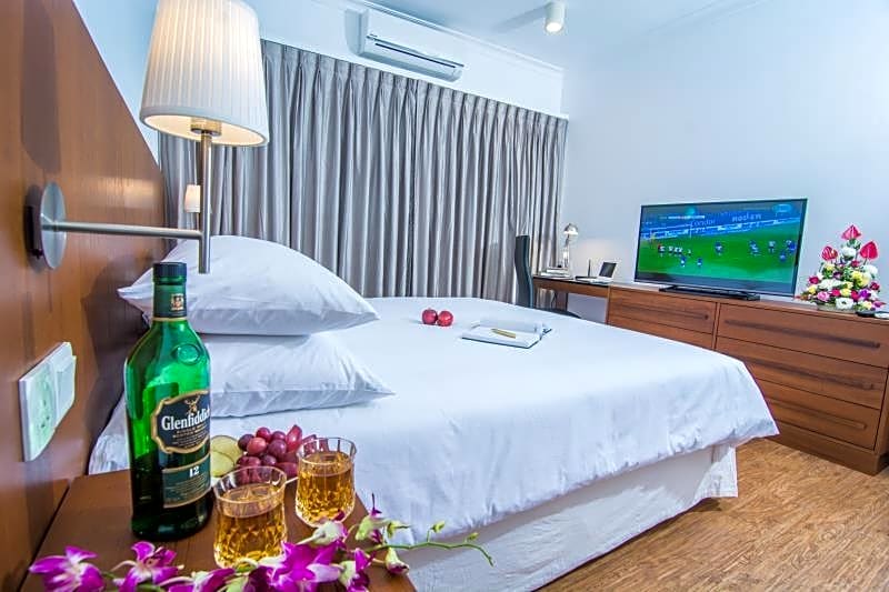 Sakura Residence & Hotel