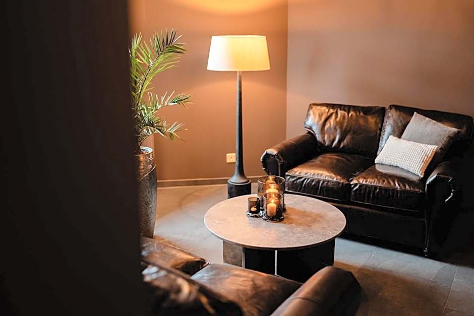 Naturhotel Sachsenbaude Oberwiesenthal - Indoor-Pool & Outdoor-Whirlpool