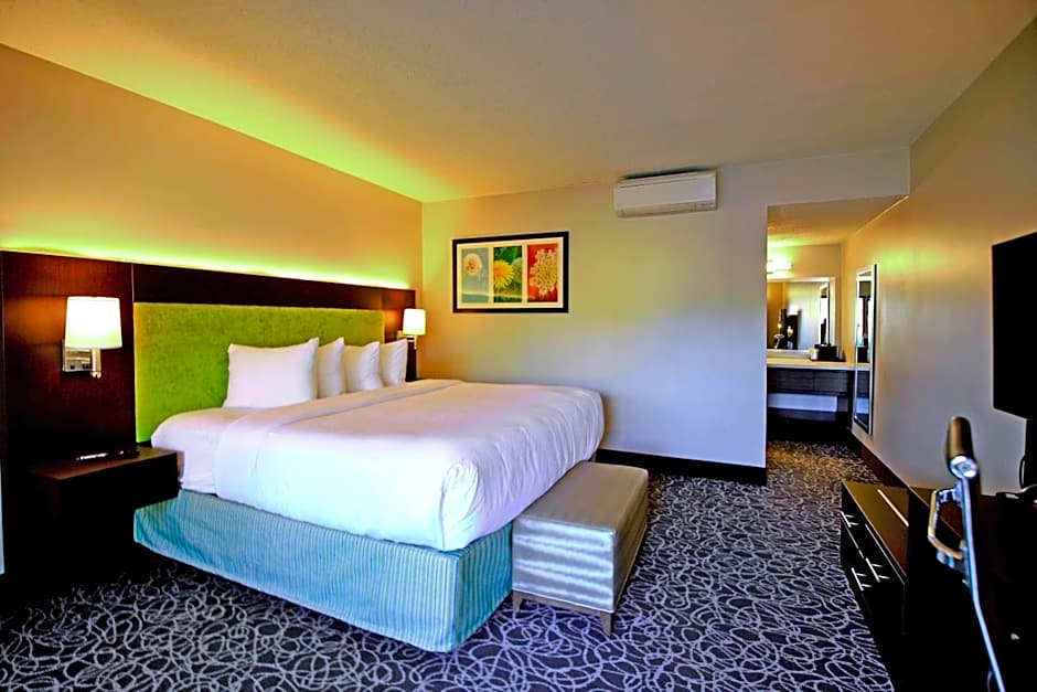 El Sendero Inn, an Ascend Collection Hotel