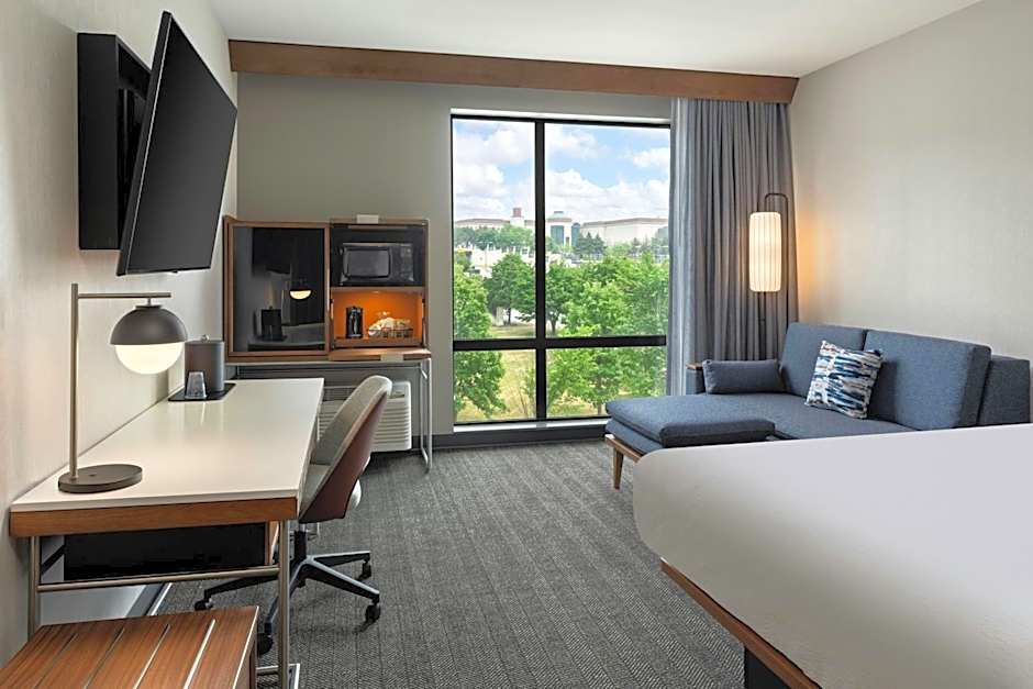 Courtyard by Marriott St Paul Downtown