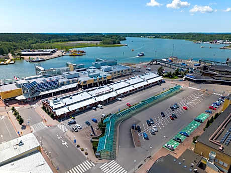 Hiisi Hotel Turku Seaport