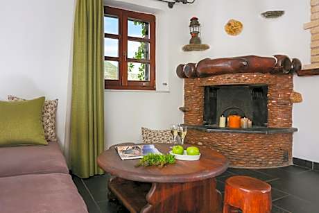 Deluxe Suite with Sea View