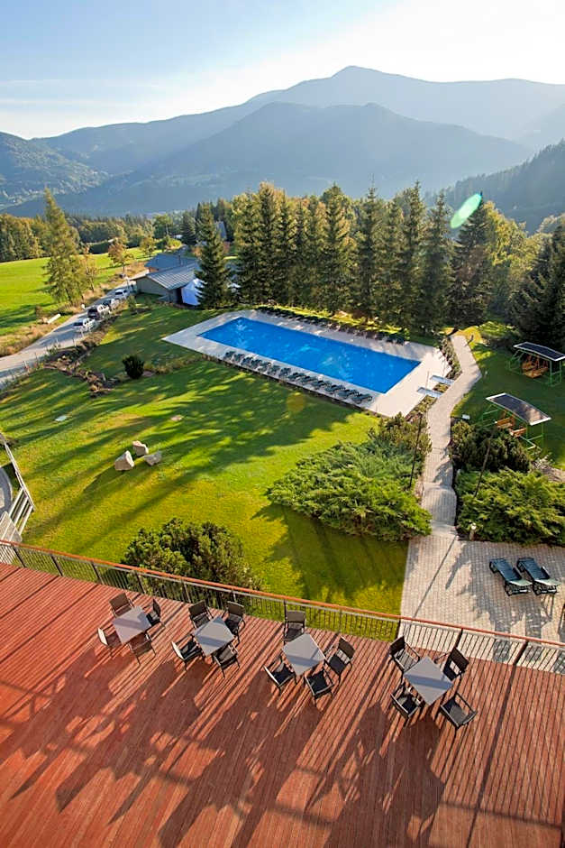 Beltine Forest Hotel