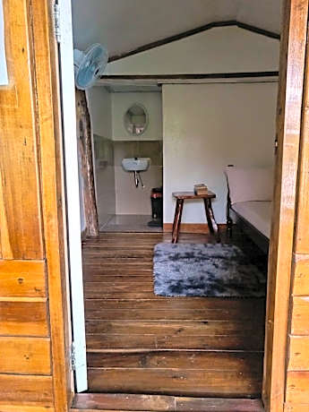 One-Bedroom Bungalow