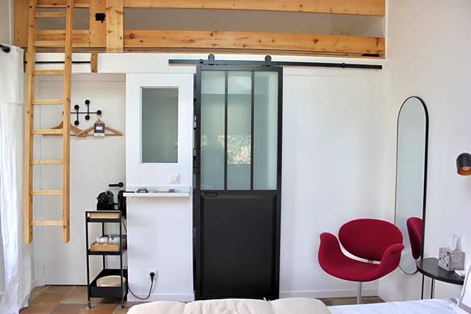 Le Chemin du Village