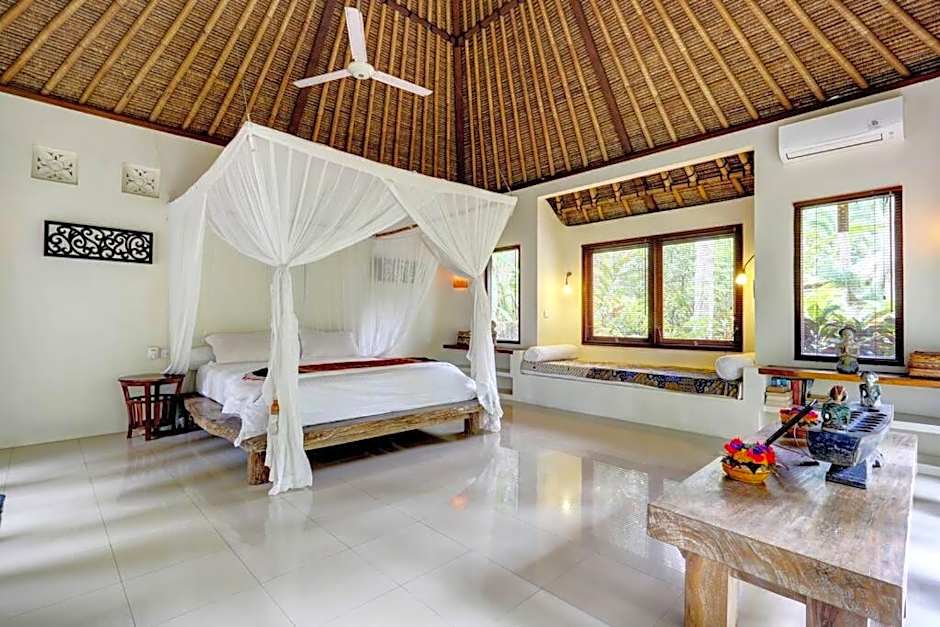 Rumah Kelapa Sepi
