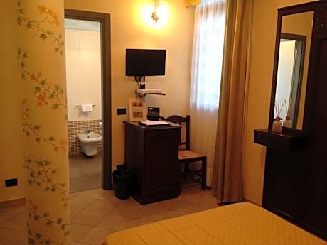 Single Room