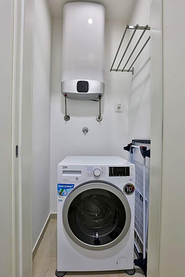 Royal Gardens Paradise