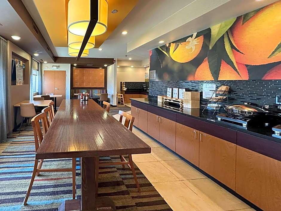 Country Inn & Suites by Radisson, Bismarck-Mandan