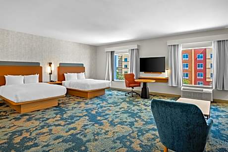 Queen Studio Suite with Two Queen Beds and Sofa Bed - Non-Smoking