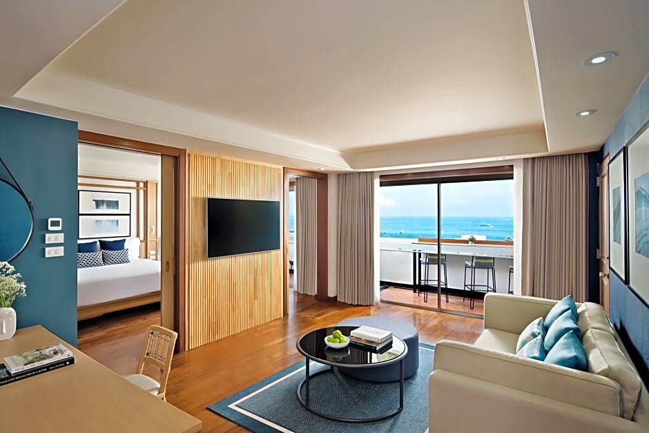 Photo 1 of 18 of 1 Bedroom Suite, Sea View
