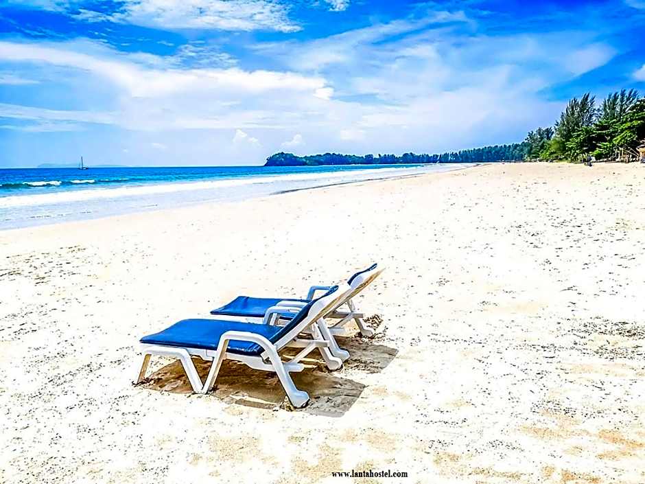 Lanta Hostel - Adult only
