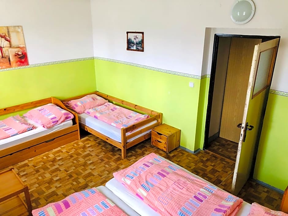 Penzion Horská Chata Svetlá – Tanvald-Sumburk, IN