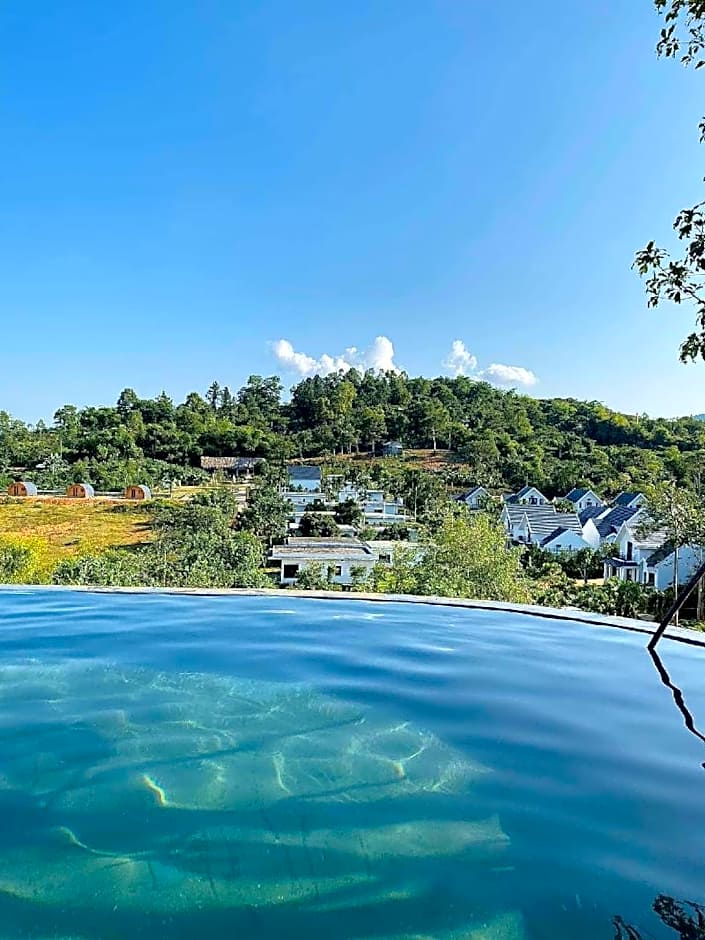 ROSE Villas & Resort Ba Vi