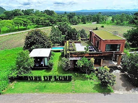 House of Love Khaoyai by Ganit