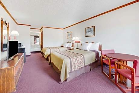 Double Room with Two Double Beds - Smoking
