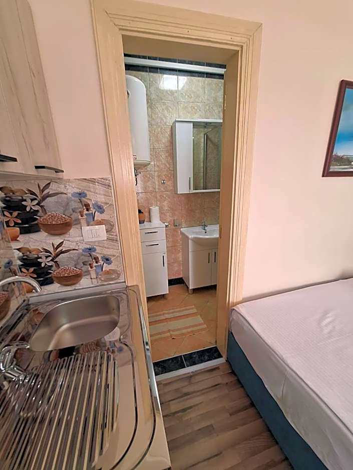 Montesan Luxury Apartment Beach Front