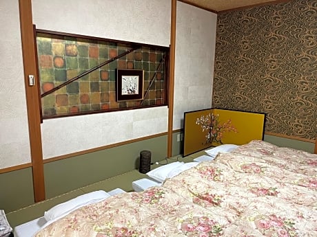Triple Room with Bathroom
