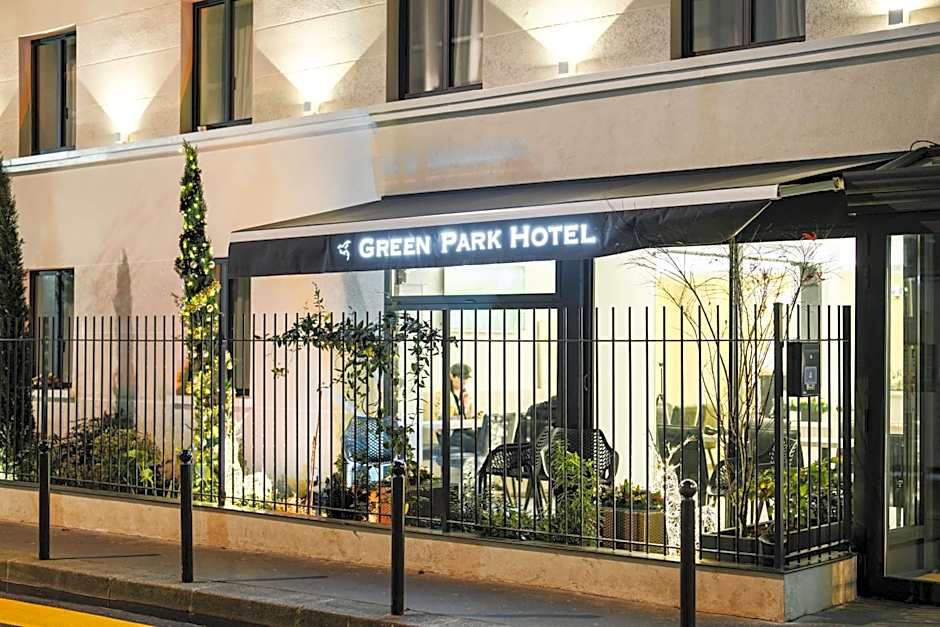 GREEN PARK HOTEL PARIS